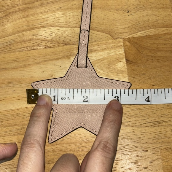 Michael Kors Blush Saffiano Leather Star Shaped Bag Charm - Picture 5 of 6